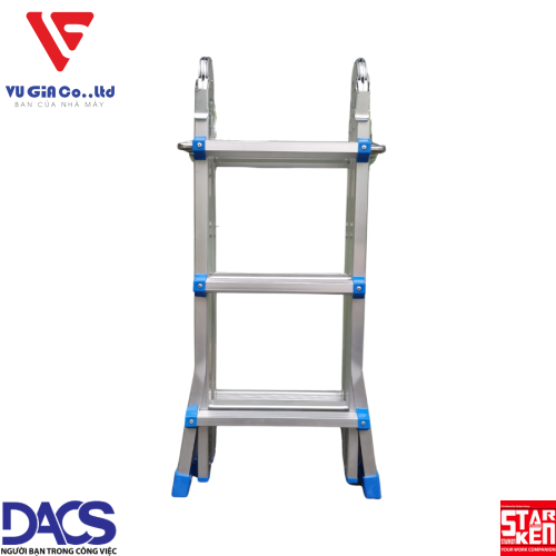 A STARKEN ST403G Sliding Aluminum Ladder
