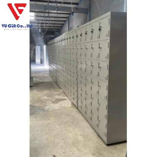 Iron locker cabinet with 30 compartments
