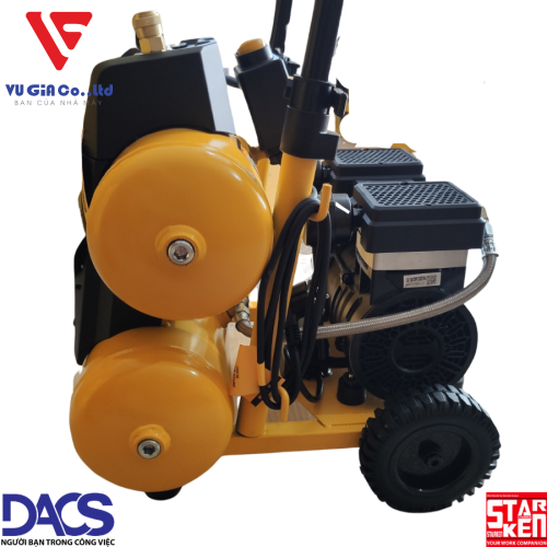 DEWALT DXCM3321782 OIL-free AIR COMPRESSOR 17L