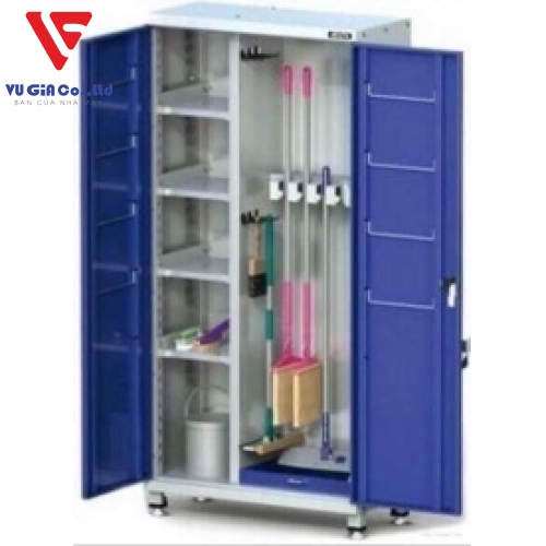 2-door toilet cabinet 04