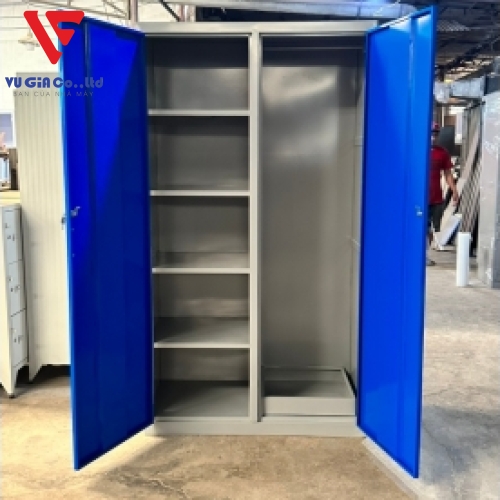 2-door toilet cabinet 01